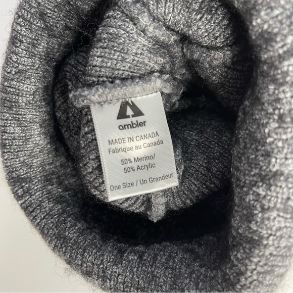 𝅺AMBLER Merino Wool Blend Marbled Black Beanie Hat One Size - Picture 3 of 3
